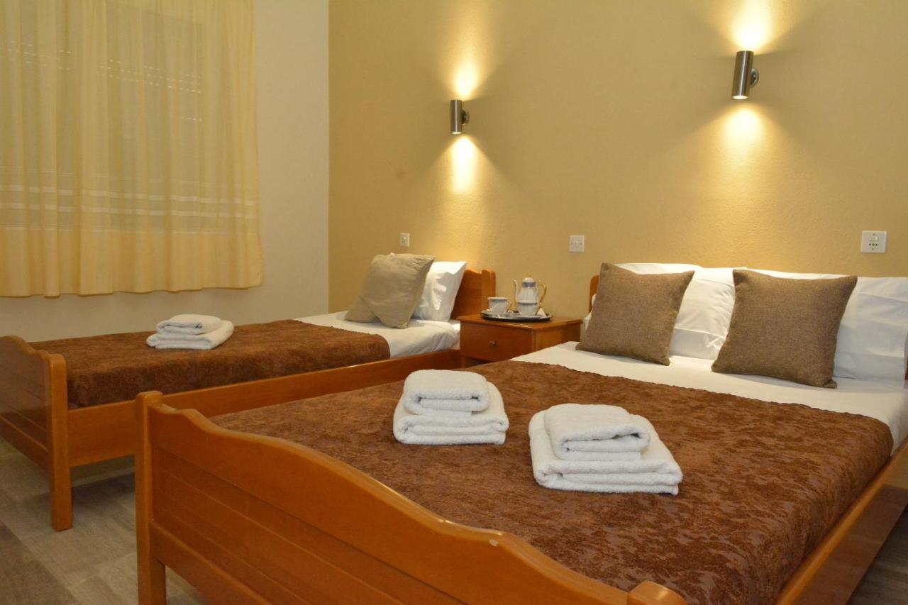 Hotel Filoxenia เนปอรอย ภายนอก รูปภาพ
