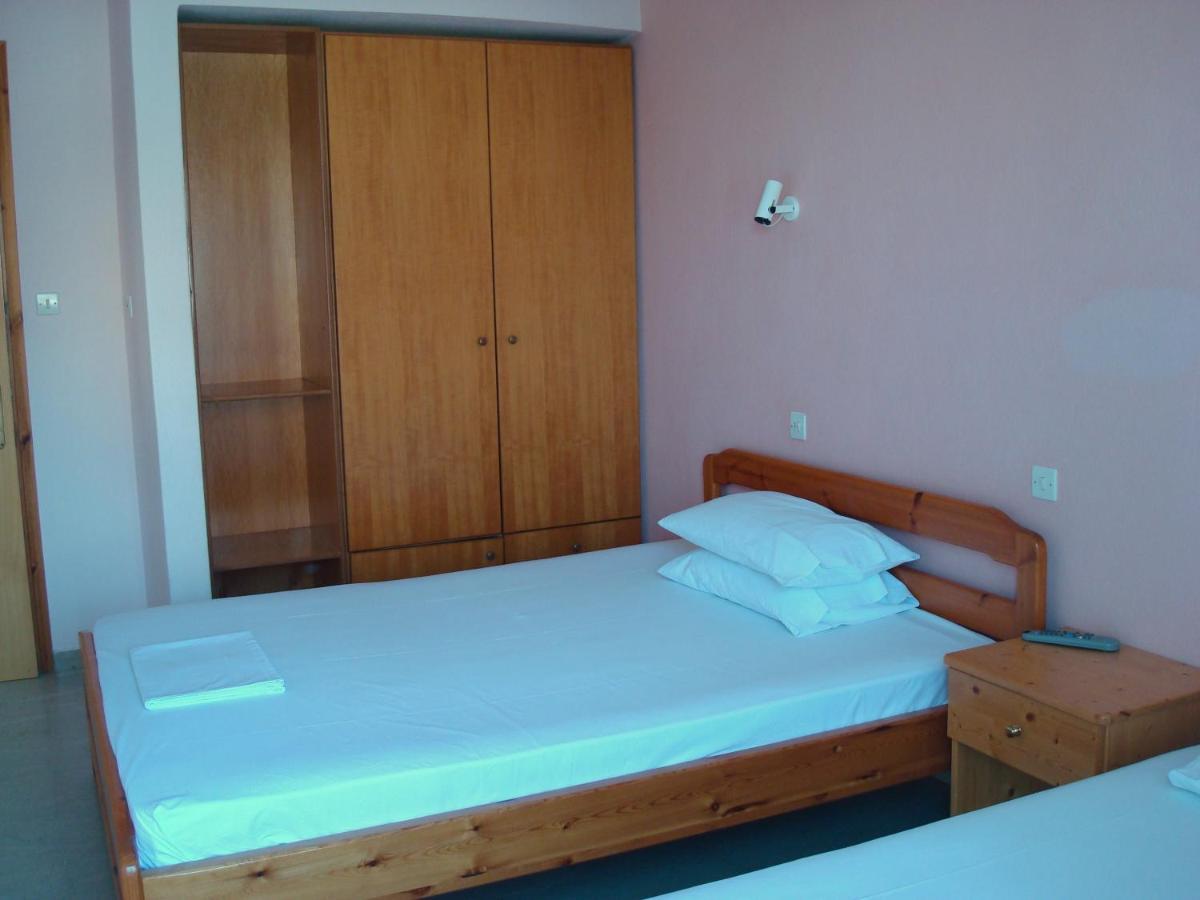 Hotel Filoxenia เนปอรอย ภายนอก รูปภาพ