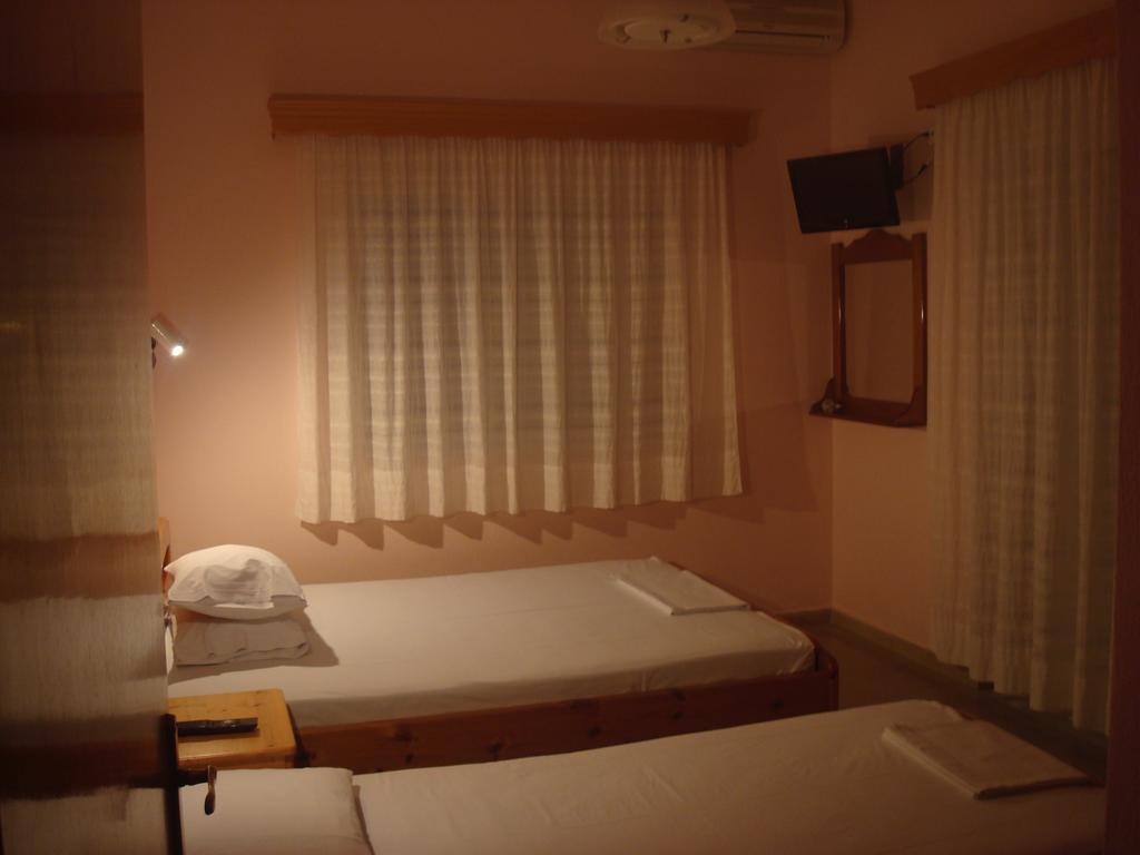 Hotel Filoxenia เนปอรอย ห้อง รูปภาพ