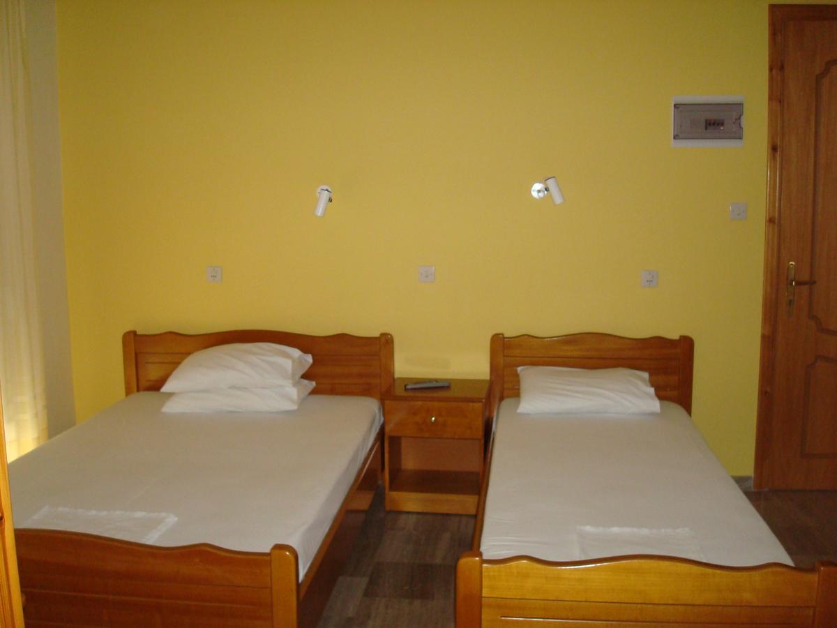 Hotel Filoxenia เนปอรอย ภายนอก รูปภาพ